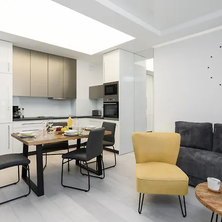 Warta Riverside & Old Town Luxury Poznan