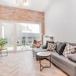 Appartamento Warta Riverside & Old Town Luxury