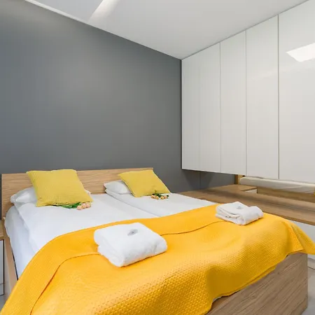 Warta Riverside & Old Town Luxury Appartement *