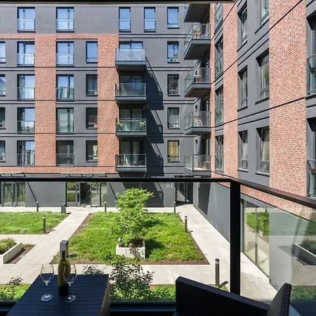 Warta Riverside & Old Town Luxury